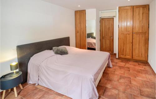 Holiday Home Chateuneuf de Gadagne 09 - image 8
