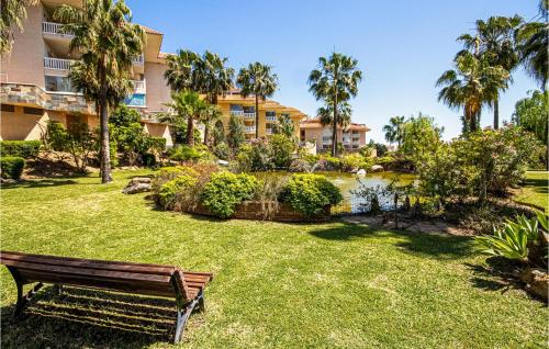 Two-Bedroom Apartment in Benalmadena - image 10