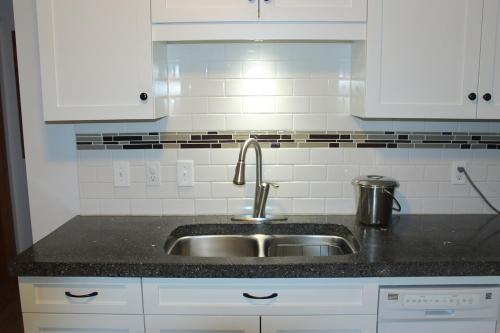 Kitchen, Mossy Hill Suite near Rock Salt Restaurant & Cafe