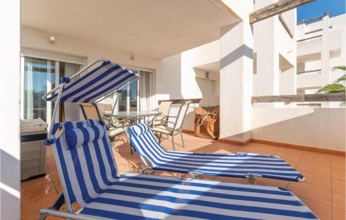  Amazing apartment in Roldn with 2 Bedrooms and Outdoor swimming pool in Roldán