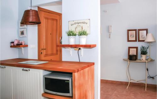 Three-Bedroom Apartment in Alcossebre - image 12