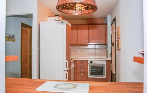 Three-Bedroom Apartment in Alcossebre - image 11