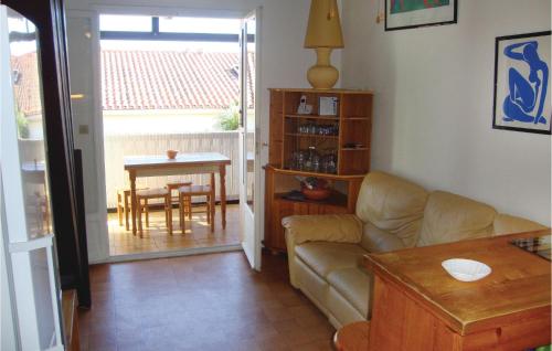 Beautiful home in Argeles Plage w/ WiFi and 3 Bedrooms - main image