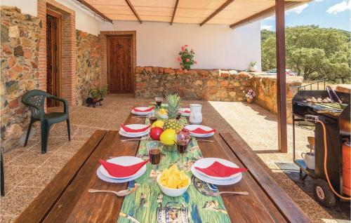 Gorgeous Home In Villaviciosa De Crdo, With Private Swimming Pool, Can Be Inside Or Outside