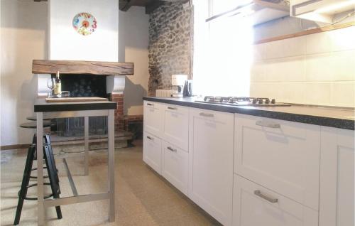 3 Bedroom Nice Home In Lahitte Toupire