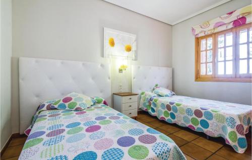 Two-Bedroom Holiday Home in Faro de Cullera - image 3