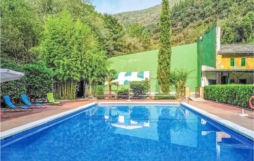 Piscina, Nice apartment in Osor with 2 Bedrooms, WiFi and Outdoor swimming pool in Osor