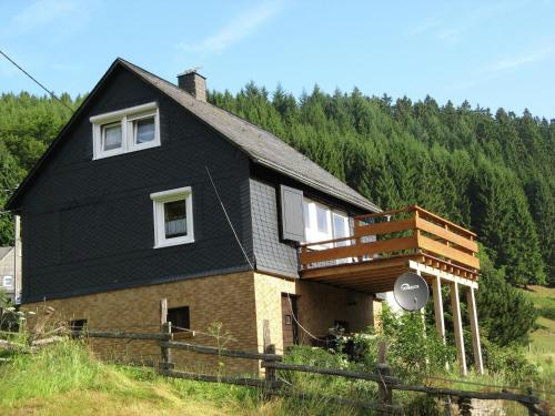 Spacious holiday home in Sauerland with terrace
