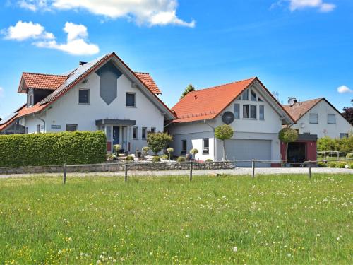 Modern Apartment in V hl near the forest