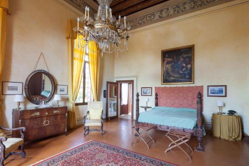 Castello Di Roncade - image 12