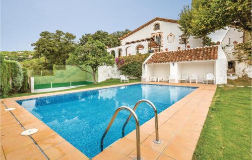 Beautiful Home In Arenys De Munt With 6 Bedrooms, Private Swimming Pool And Outdoor Swimming Pool