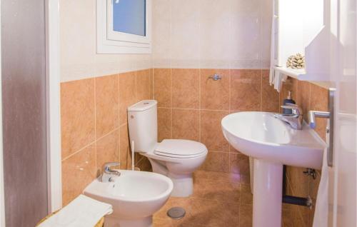 Seven-Bedroom Holiday Home in Benalmadena - image 13
