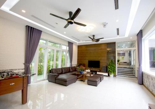 Autumn Flower Villa Thạch Thất - Venue Travel Autumn Flower Villa Thạch Thất - Venue Travel