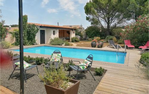 Nice home in Palaja w/ WiFi, Outdoor swimming pool and 3 Bedrooms gîte à louer Molières-sur-l'Alberte