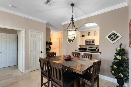 Spacious 3 bed, 2 bath Condo in Gated Community condo, Kissimmee (photo 5)