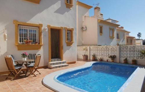 Lovely Home In Orihuela Costa With Kitchen