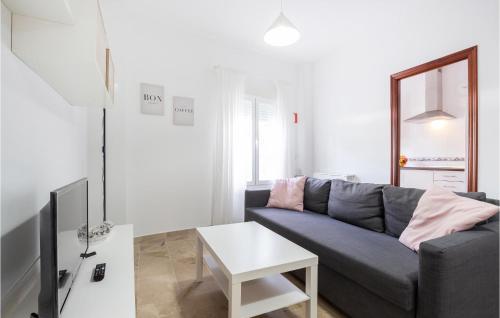  Stunning apartment in Alcala del Rio with 2 Bedrooms and WiFi in 41200 Alcalá del Río