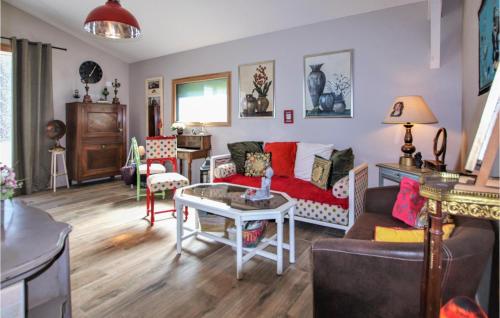 Amazing Home In Saignon in Saignon