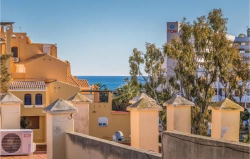 One-Bedroom Apartment in Roquetas de Mar - image 4