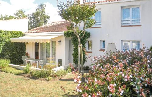 Amazing Home In La Faute Sur Mer With 3 Bedrooms And Wifi - Location saisonnière - La Faute-sur-Mer