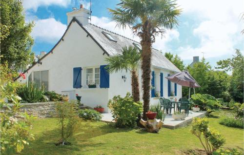 Cozy Home In La Fort Fouesnant With Kitchenette