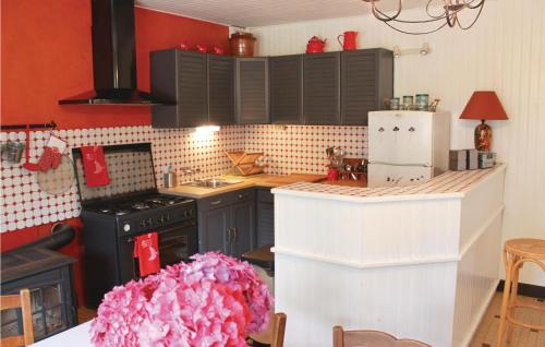 Holiday Home Gouesnac'H Hent Kerambraguer - image 2