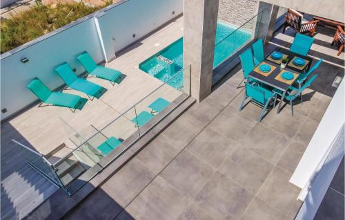 Three-Bedroom Holiday Home in Nerja - image 2