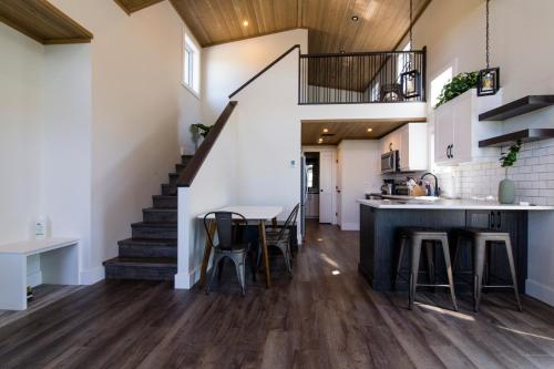MANITOU BEACH COTTAGES by Prowess in Manitou Beach (SK)