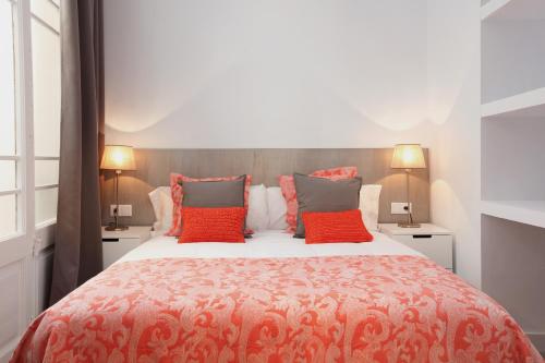 Click&Flat Seneca Suites - image 3
