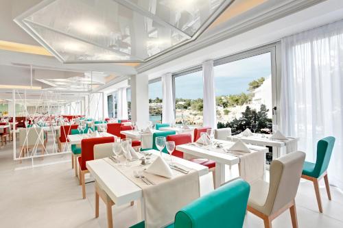 Hotel Grupotel Ibiza Beach Resort Portinatx Trivagocomuy