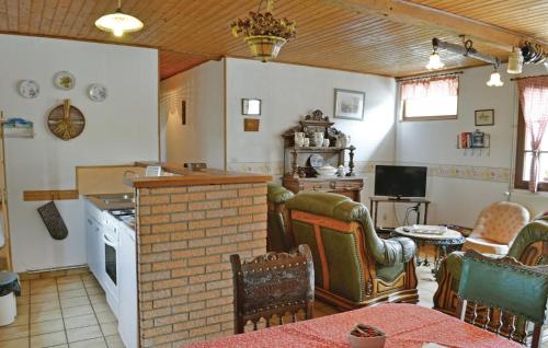 Awesome Home In Hames Boucres With Kitchen