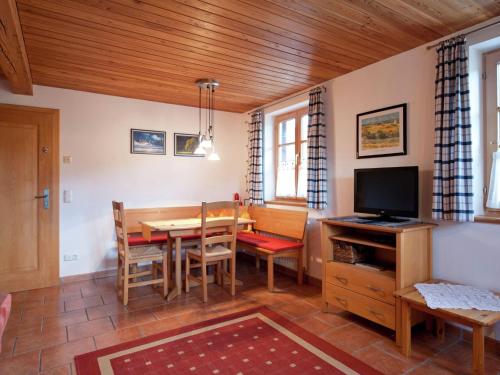 Alluring Apartment in Bad-Kohlgrub with Private Garden - main image