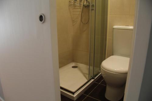 Double Room image 10