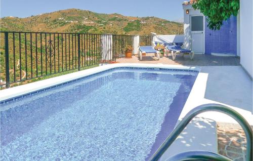Cozy Home In Torrox, Mlaga With Wifi