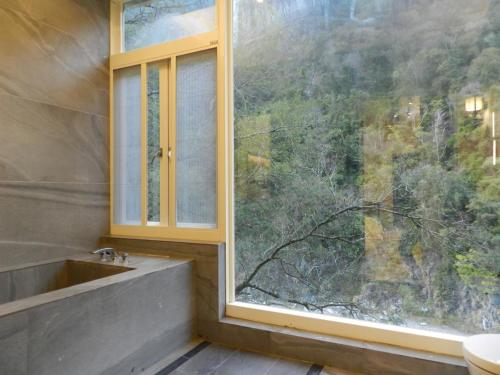 ミンガオ スプリング ホテル