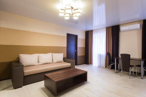 B&B Kharkiv - Luxury One bedrooms 23 August - Bed and Breakfast Kharkiv