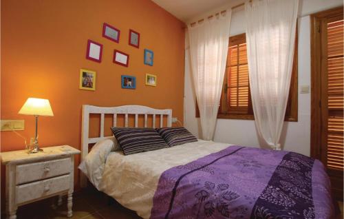Three-Bedroom Holiday Home  image 8