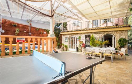 Amazing Home In Totana With 5 Bedrooms, Wifi And Swimming Pool