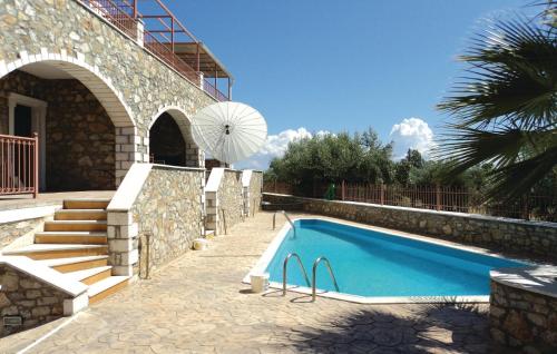 2 Bedroom Amazing Home In Paralio Astros