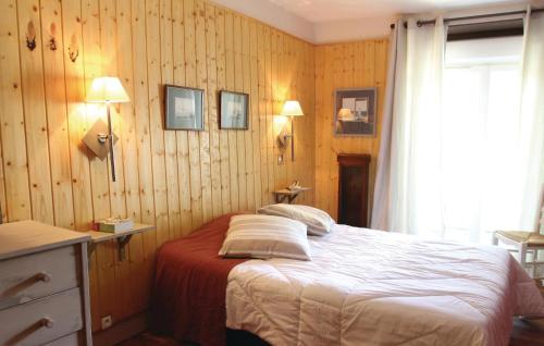 2 Bedroom Lovely Apartment In St Bonnet En Champsaur