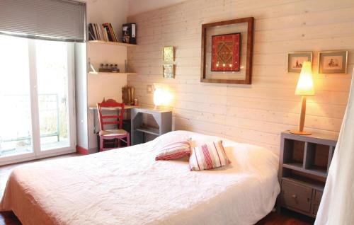 2 Bedroom Lovely Apartment In St Bonnet En Champsaur