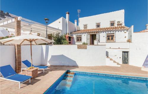 Stunning home in Almachar with 5 Bedrooms, WiFi and Outdoor swimming pool - Almáchar