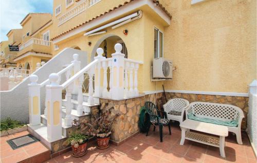 Beautiful home in Gran Alacant St. Pola w/ Outdoor swimming pool WiFi and Outdoor swimming pool - image 5
