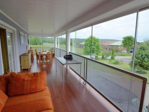 Luxurious Holiday Home in T nnesberg with Garden