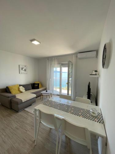 Vila Neda, Podaca (foto 5)