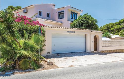 Four-Bedroom Holiday Home in Javea - image 8