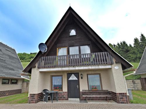 Holiday cottage with terrace near the Rennsteig