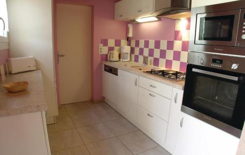 Holiday home La Faute sur Mer MN-875 - image 8