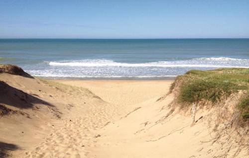 Holiday home La Faute sur Mer MN-875 - image 6