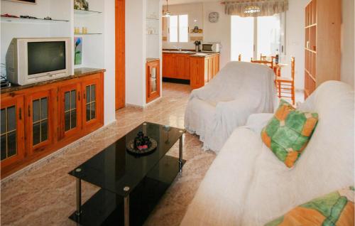 Two-Bedroom Holiday home Orihuela Costa with an Outdoor Swimming Pool 07 - image 9
